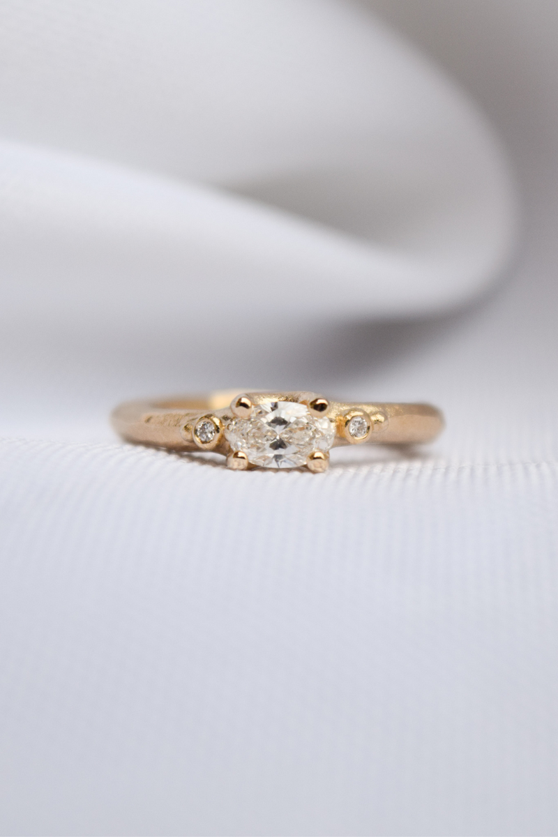 ALL ABOUT / DIAMOND