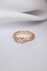 ALL ABOUT / DIAMOND