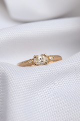 ALL ABOUT / DIAMOND