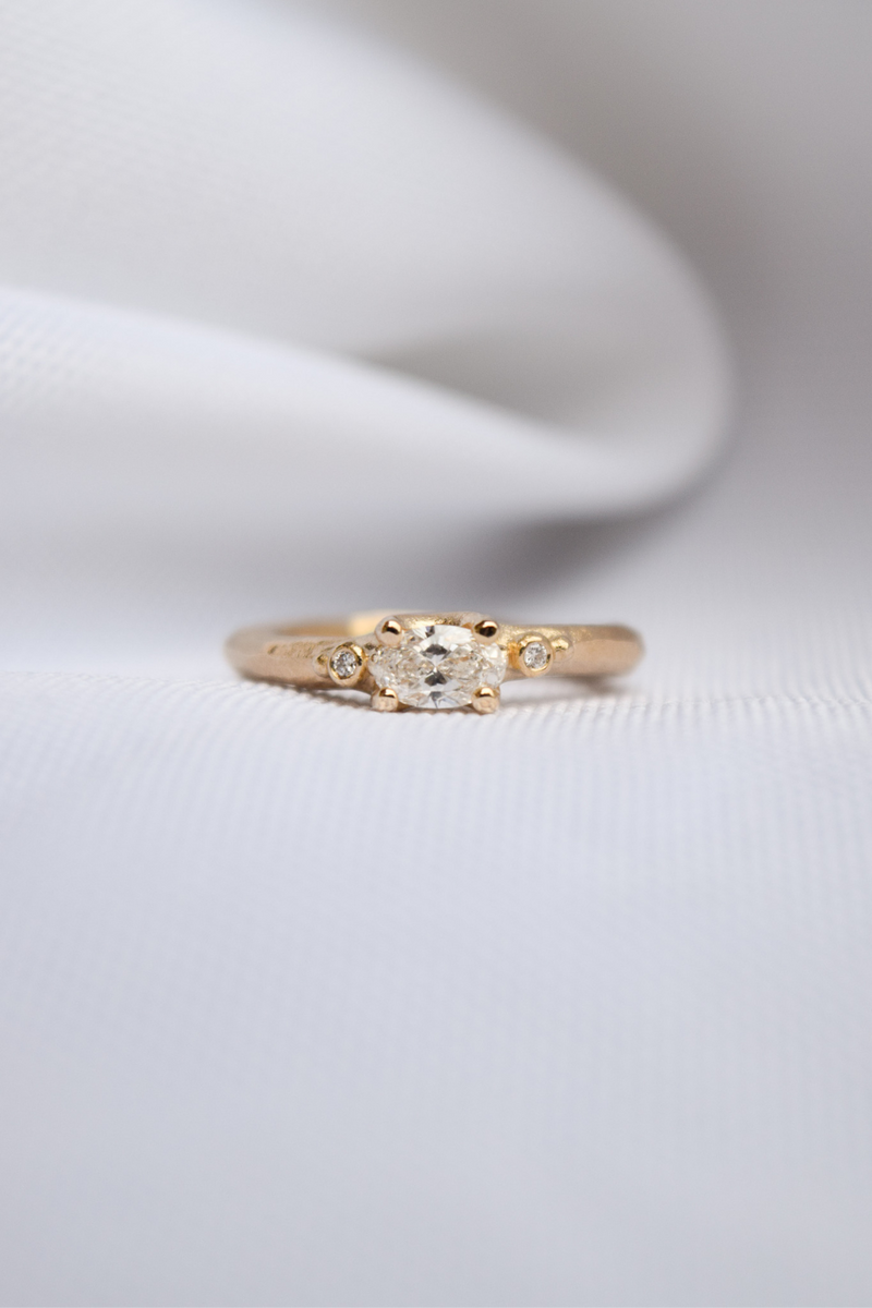 ALL ABOUT / DIAMOND